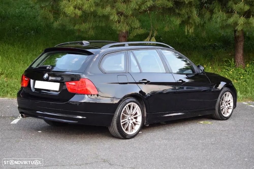 BMW 318 d Navigation Sport - 4