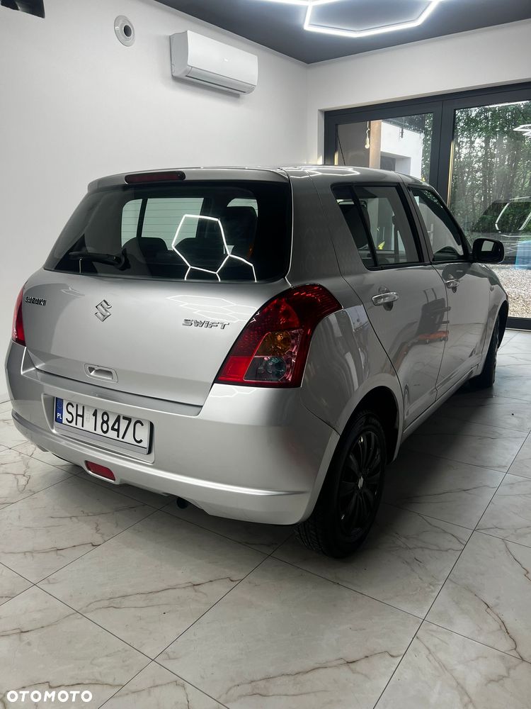 Suzuki Swift 1.3 Comfort - 3