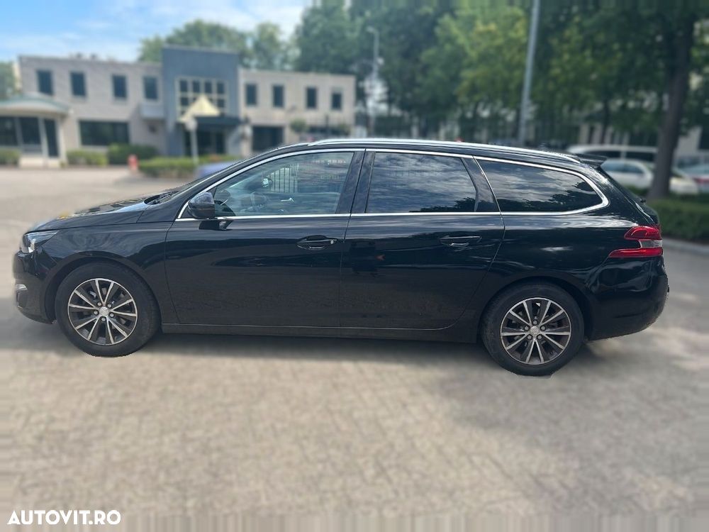 Peugeot 308 - 4