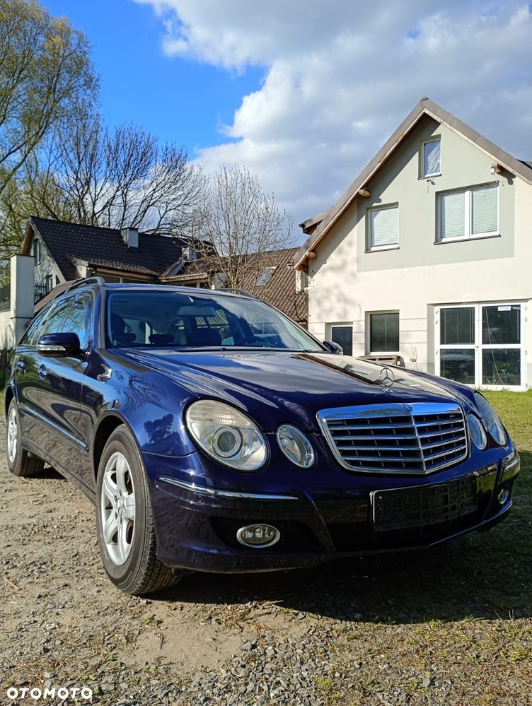Mercedes-Benz Klasa E 200 Kompressor Classic - 32