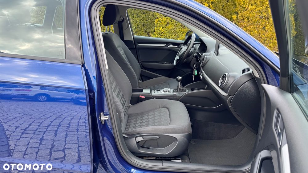 Audi A3 Sportback - 23