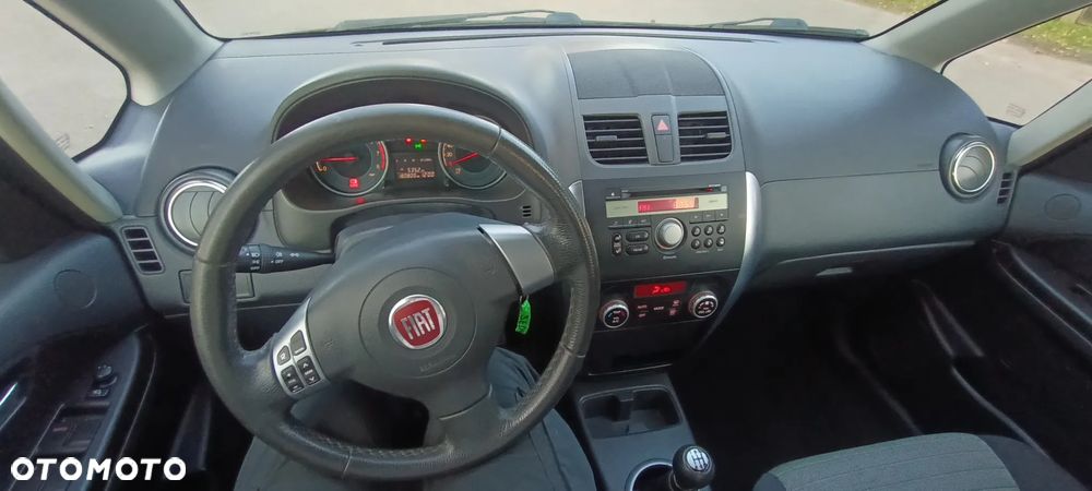 Fiat Sedici 1.6 16V 4x4 Dynamic - 22