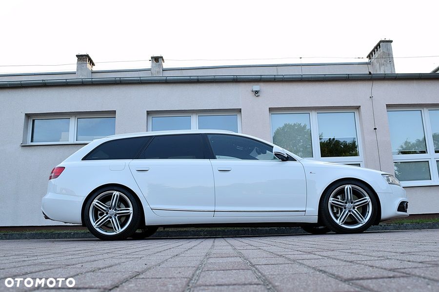 Audi A6 Avant 2.7 TDI DPF quattro tiptronic - 16