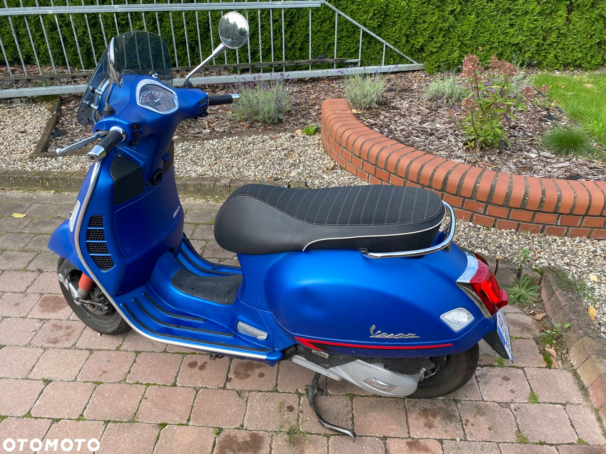 Piaggio Vespa - 4