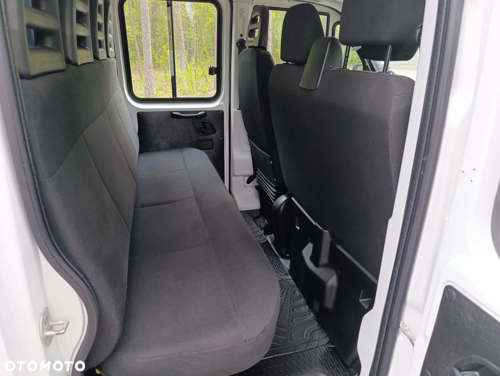 Iveco DAILY - 21