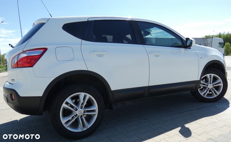 Nissan Qashqai 1.6 DCi Tekna - 6