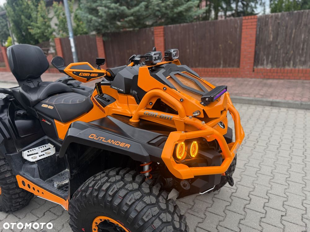 Can-Am Outlander Max - 2