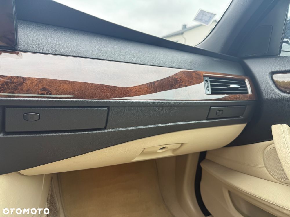 BMW Seria 5 - 21