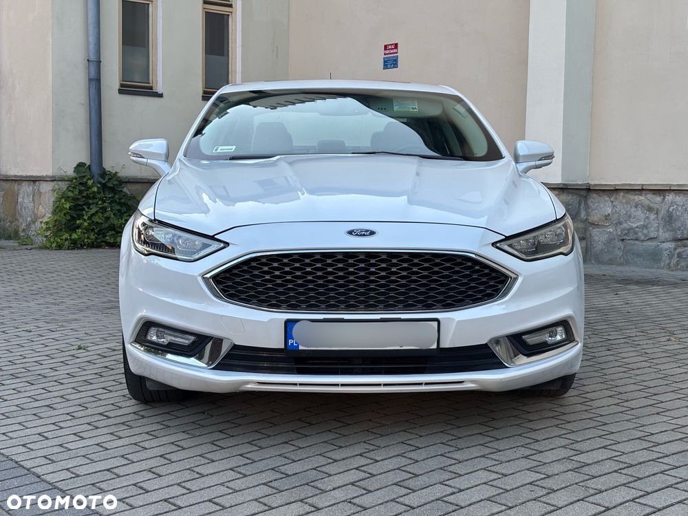 Ford Fusion 2.0 EcoBoost Titanium - 11