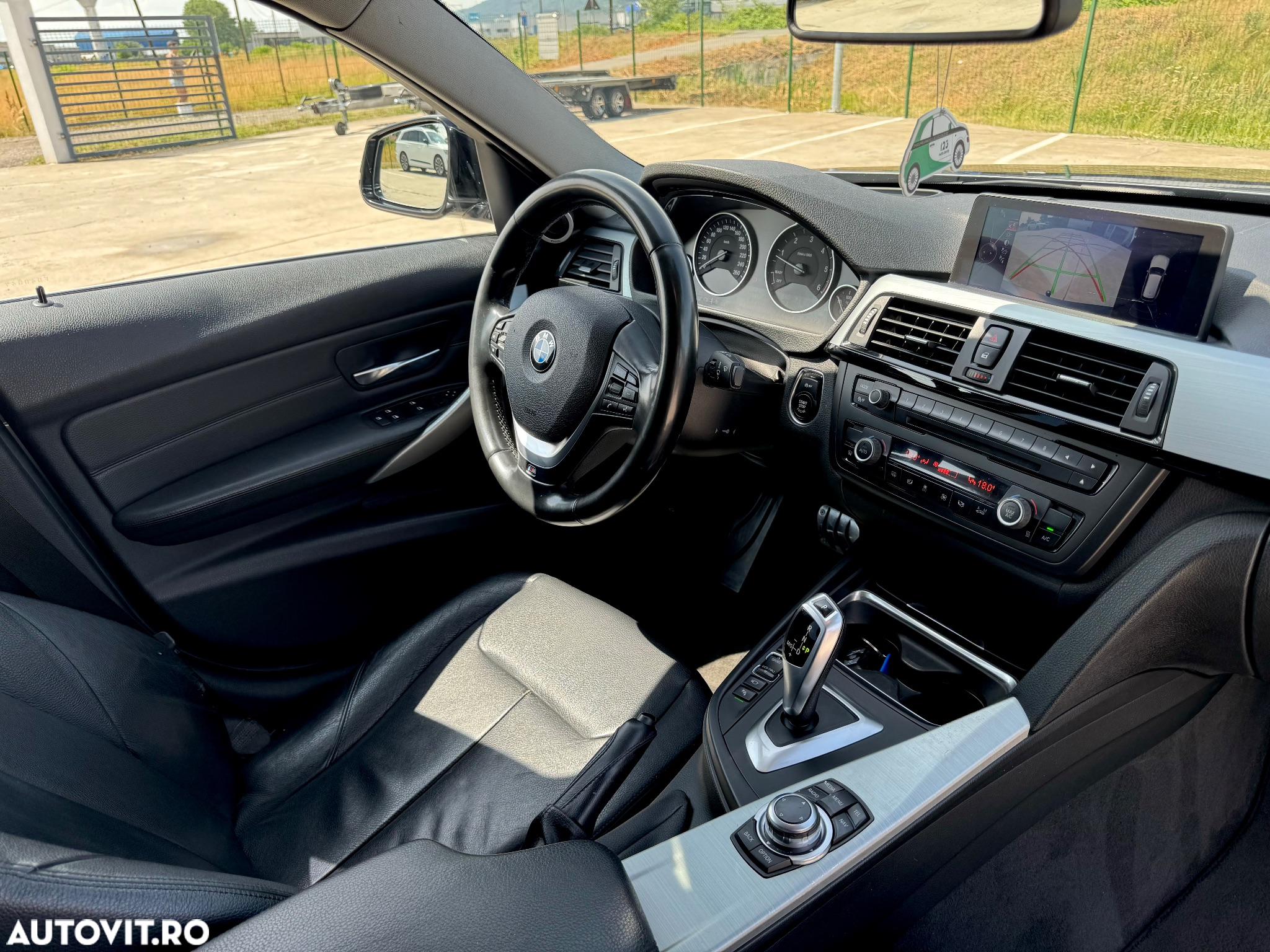 BMW Seria 3 - 14
