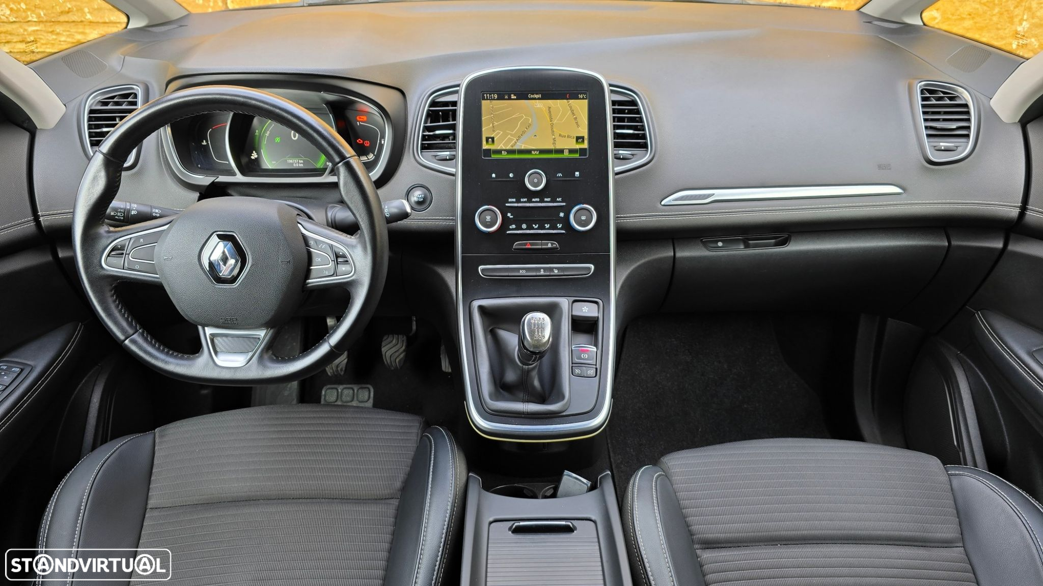 Renault Grand Scénic 1.5 dCi Dynamique S SS - 10