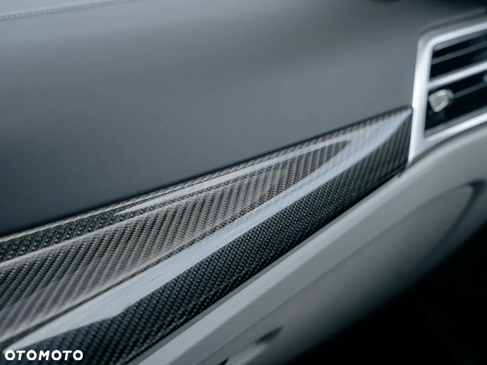 BMW M3 Competition M xDrive - 11