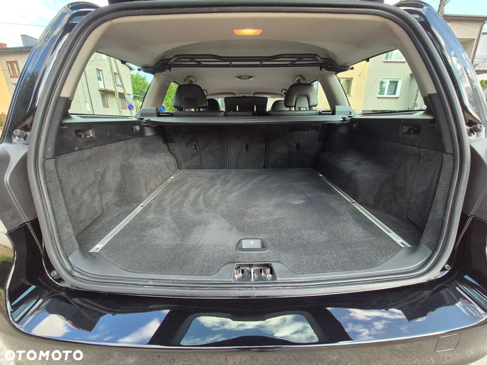 Volvo V70 D3 Summum - 8