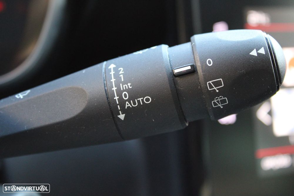 Citroën C3 Aircross 1.2 PureTech Shine EAT6 - 16