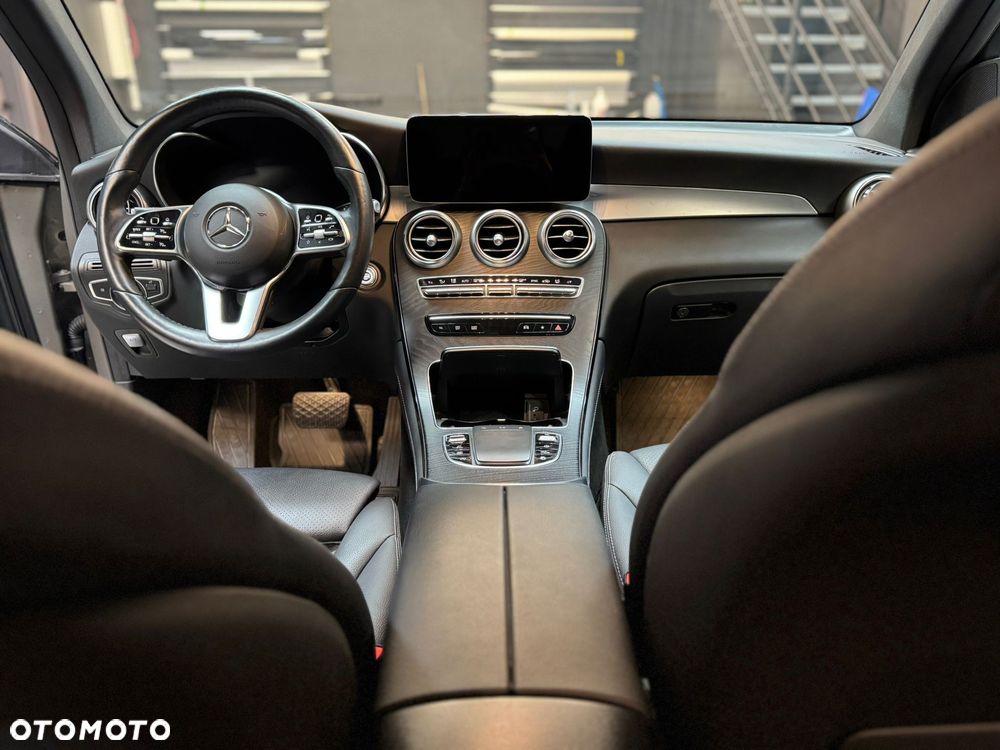 Mercedes-Benz GLC 300 4-Matic - 9