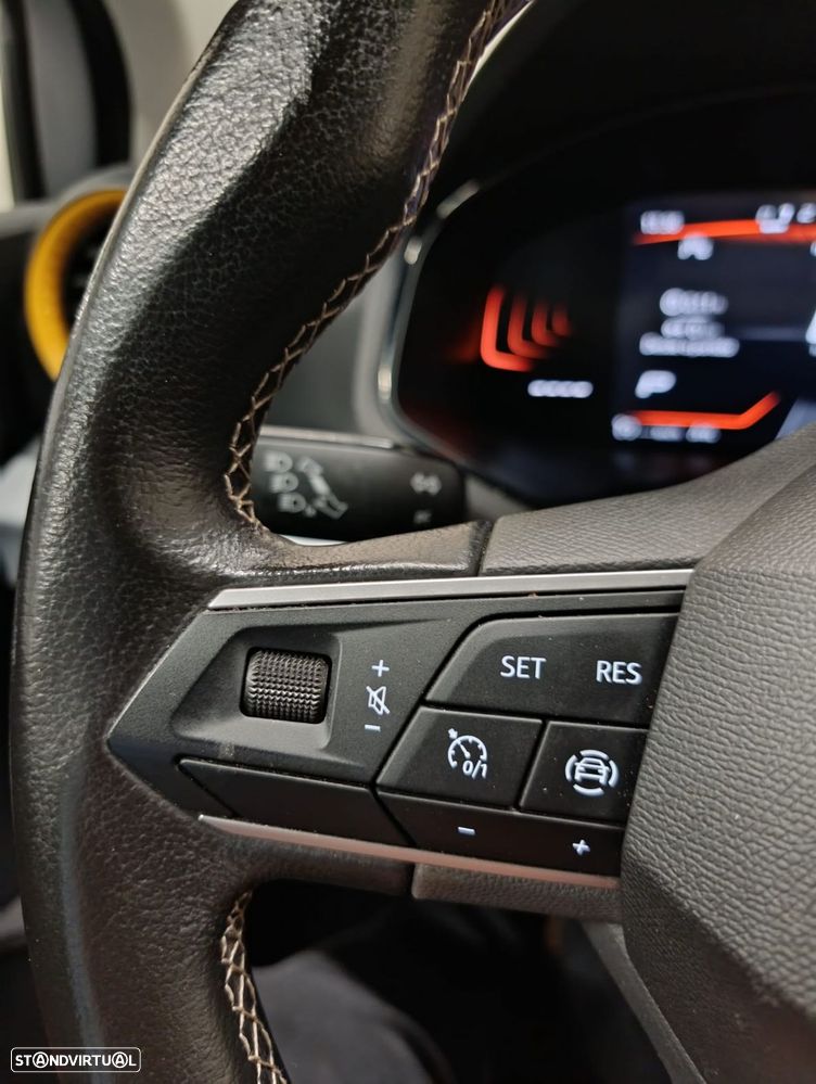 SEAT Arona 1.0 TSI Style DSG - 23