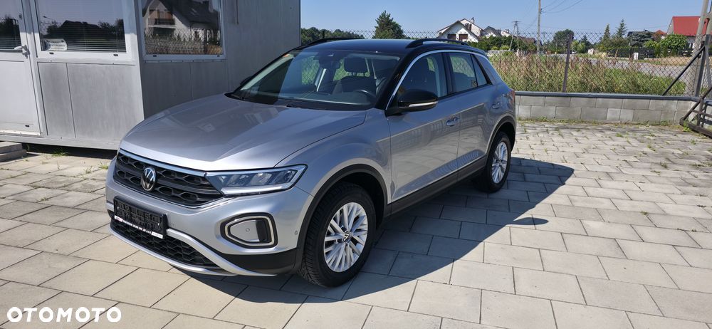 Volkswagen T-Roc - 17