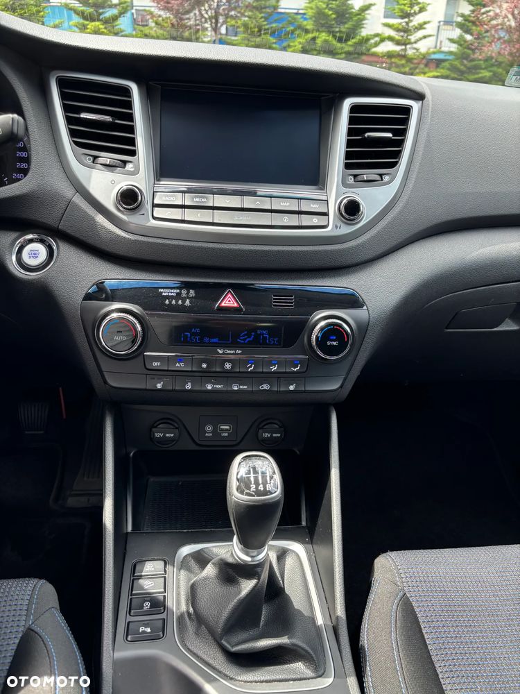 Hyundai Tucson 2.0 CRDI 2WD Style - 13