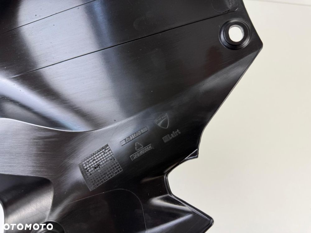 Tylny błotnik Ducati Superbike Panigale 1199 1299 V2 - 16