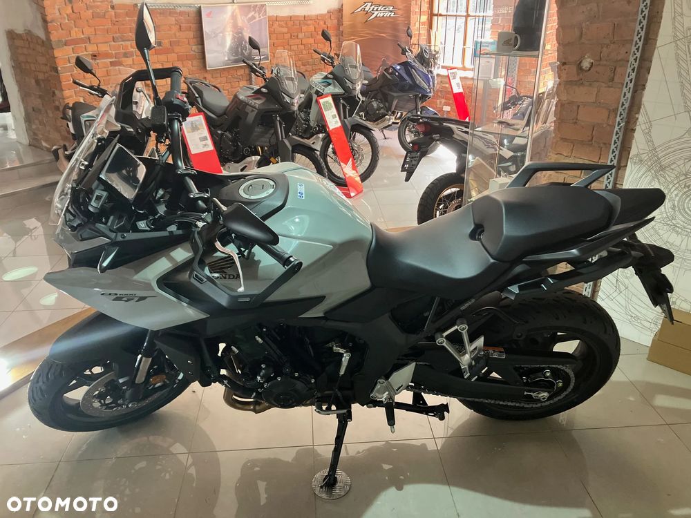 Honda CB - 4