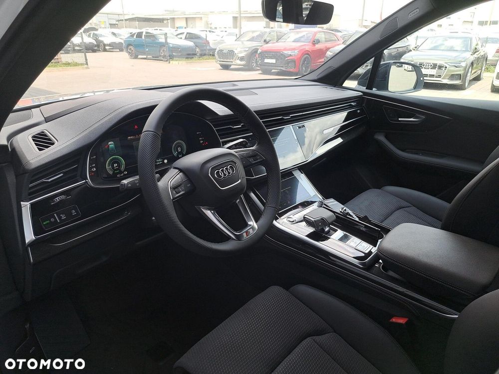 Audi Q7 - 9