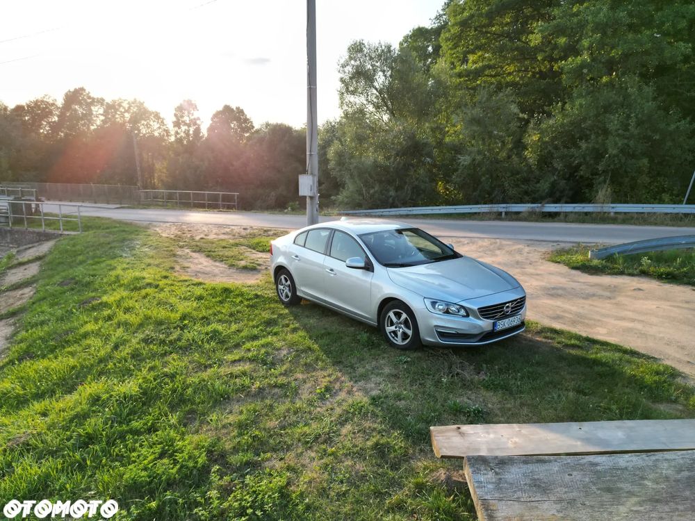 Volvo S60 D2 Momentum - 7