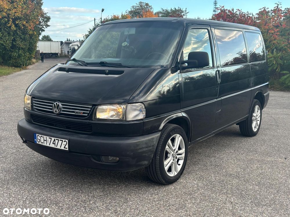 Volkswagen Caravelle Basis - 1