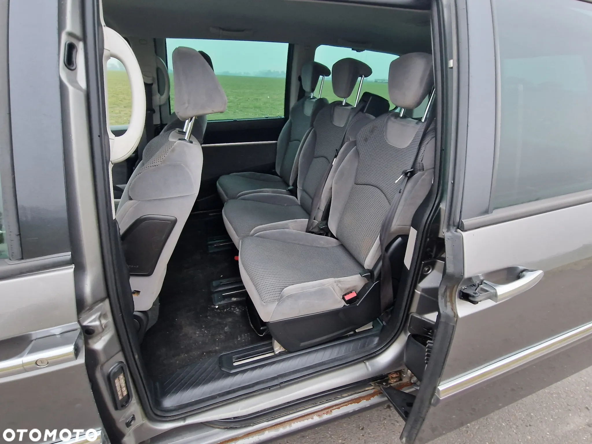 Peugeot 807 HDi 135 Family - 8