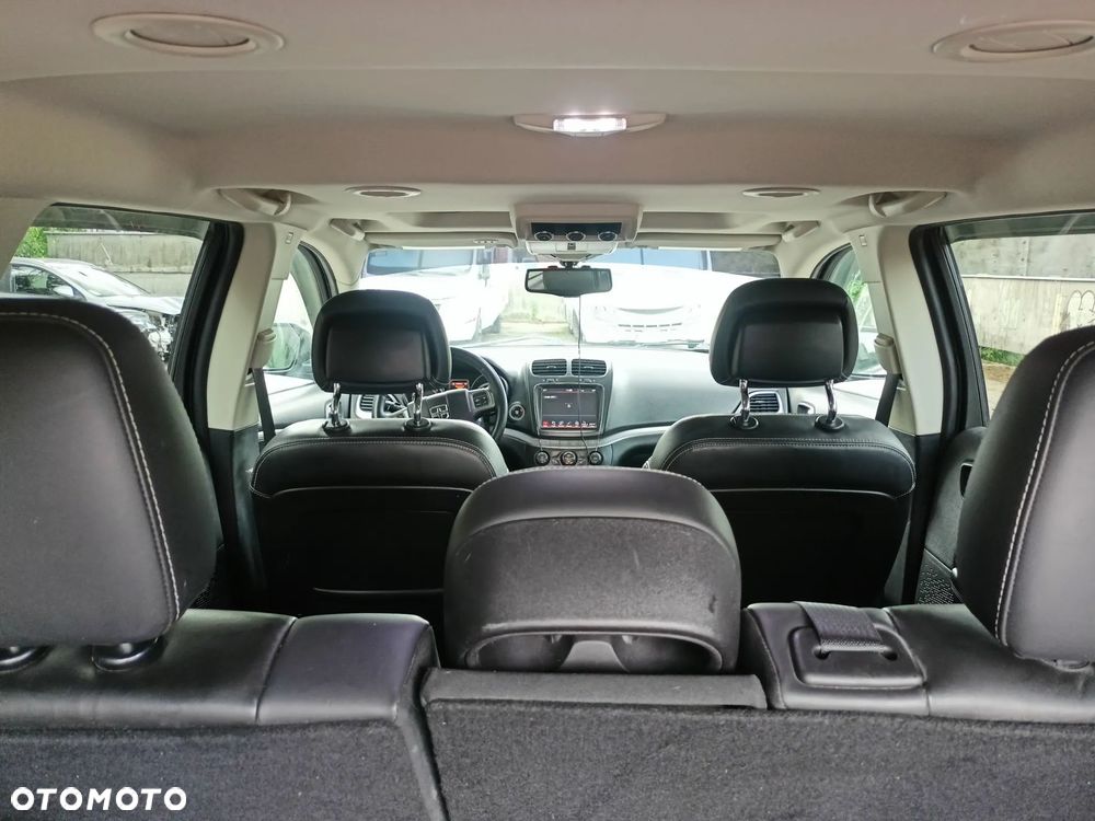 Dodge Journey - 9