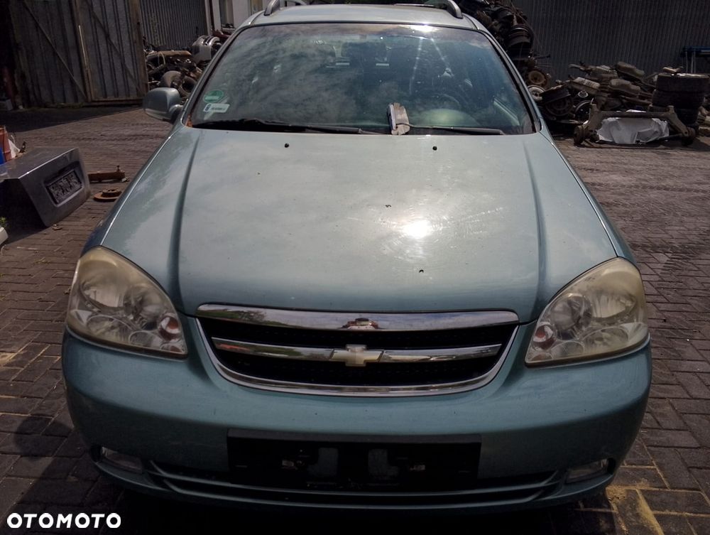 Chevrolet Lacetti I (03-09r.) 1.6 B 108KM. Silnik F16D3 Skrzynia EMG.Cały na części.GWARANCJA !!! Przód Tył Zestaw Komplet Drzwi Klapa Zderzak Błotnik Maska Grill Atrapa Szyba Pas Lampa Lusterko Boczki Fotel Kanapa Kokpit Deska Rozdzielcza Przełącznik Włącznik Sterownik Przewody Wiązka Instalacja Moduł Komputer Czujnik Listwa Pompa Alternator Wtryski Głowica Rozrusznik Kompresor Sprzęgło Dwumas Silnik Skrzynia ABS Klimatyzacji Paliwa Wspomagania Kolektor Turbina Przepustnica Zawór Chłodnica Koło Hak Belka Sanki Zawieszenie Mcpherson Półoś Amortyzator Wydech Tłumik Zacisk Most - 2