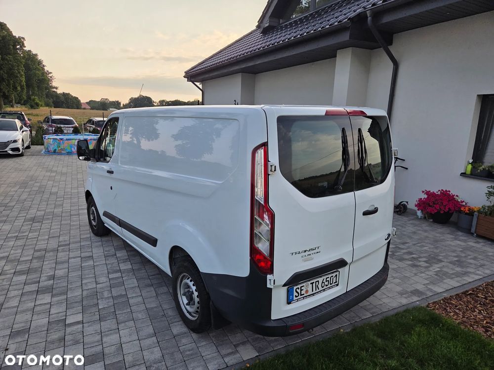 Ford Transit Custom - 10