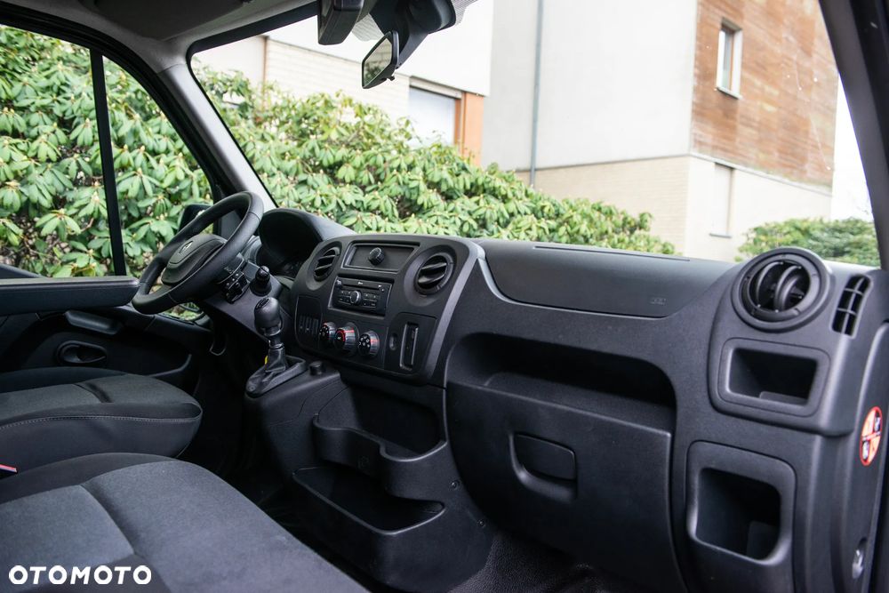Renault Master ENERGY L2H2 VA 9-Sitzer - 34