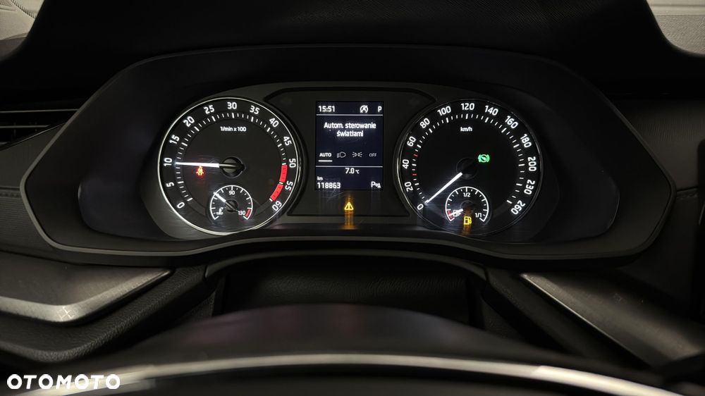 Skoda Octavia 2.0 TDI Ambition DSG - 15