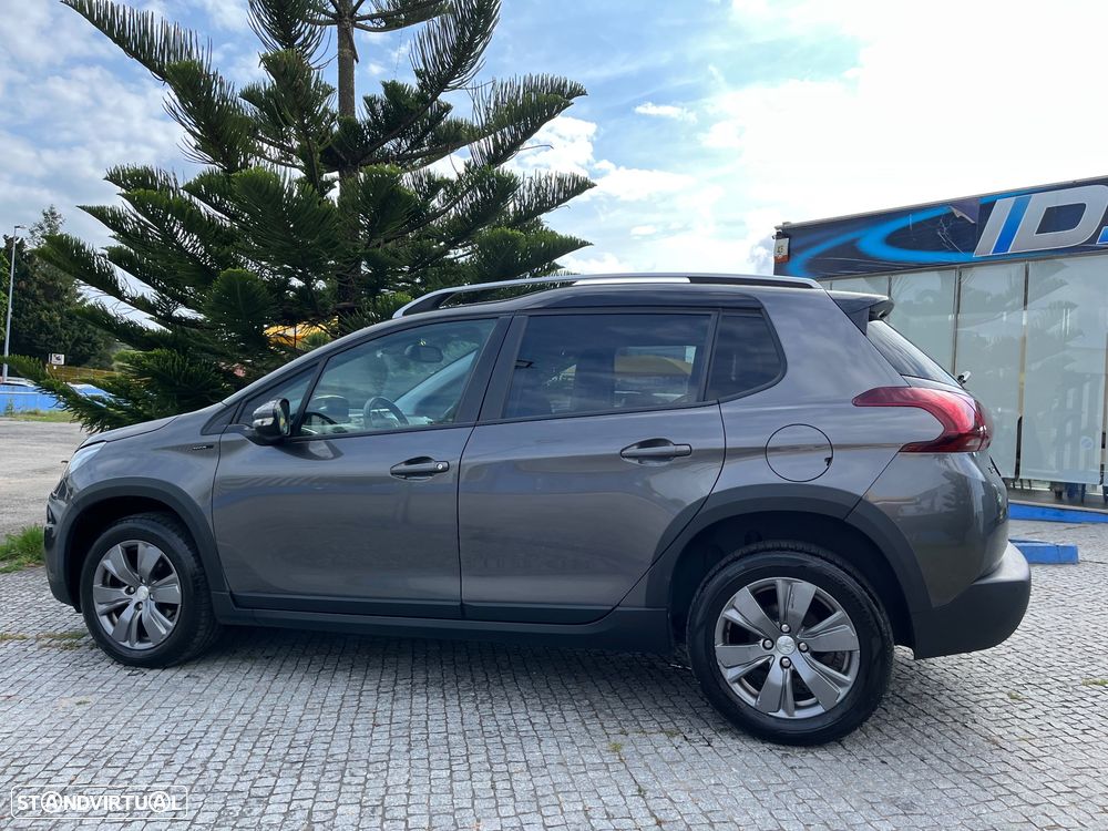 Peugeot 2008 1.5 BlueHDi Signature - 14
