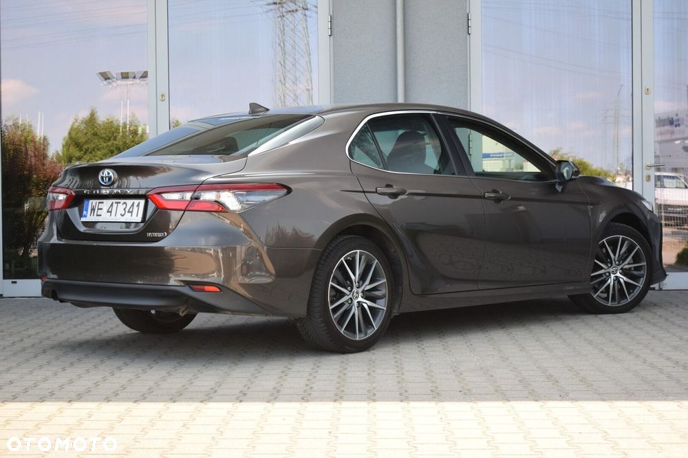 Toyota Camry 2.5 Hybrid Prestige CVT - 6