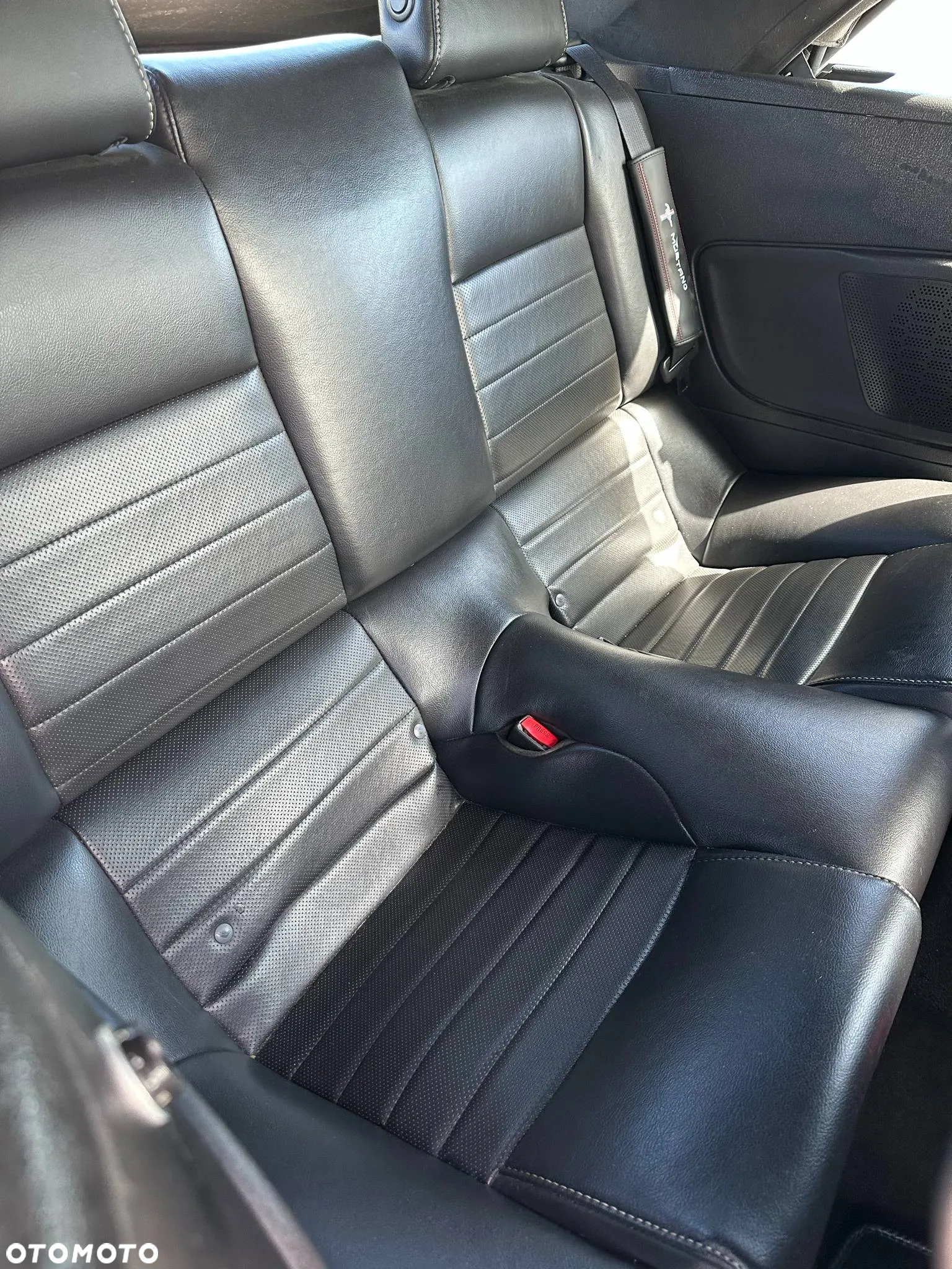 Ford Mustang 3.7 V6 Premium - 20