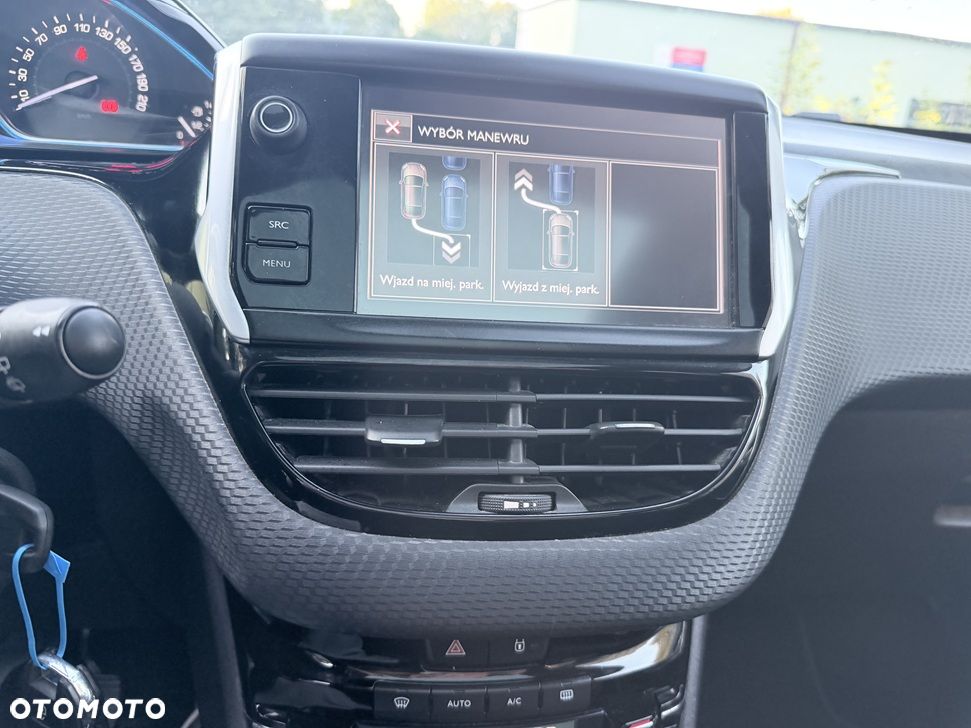 Peugeot 2008 1.2 VTi Allure - 10