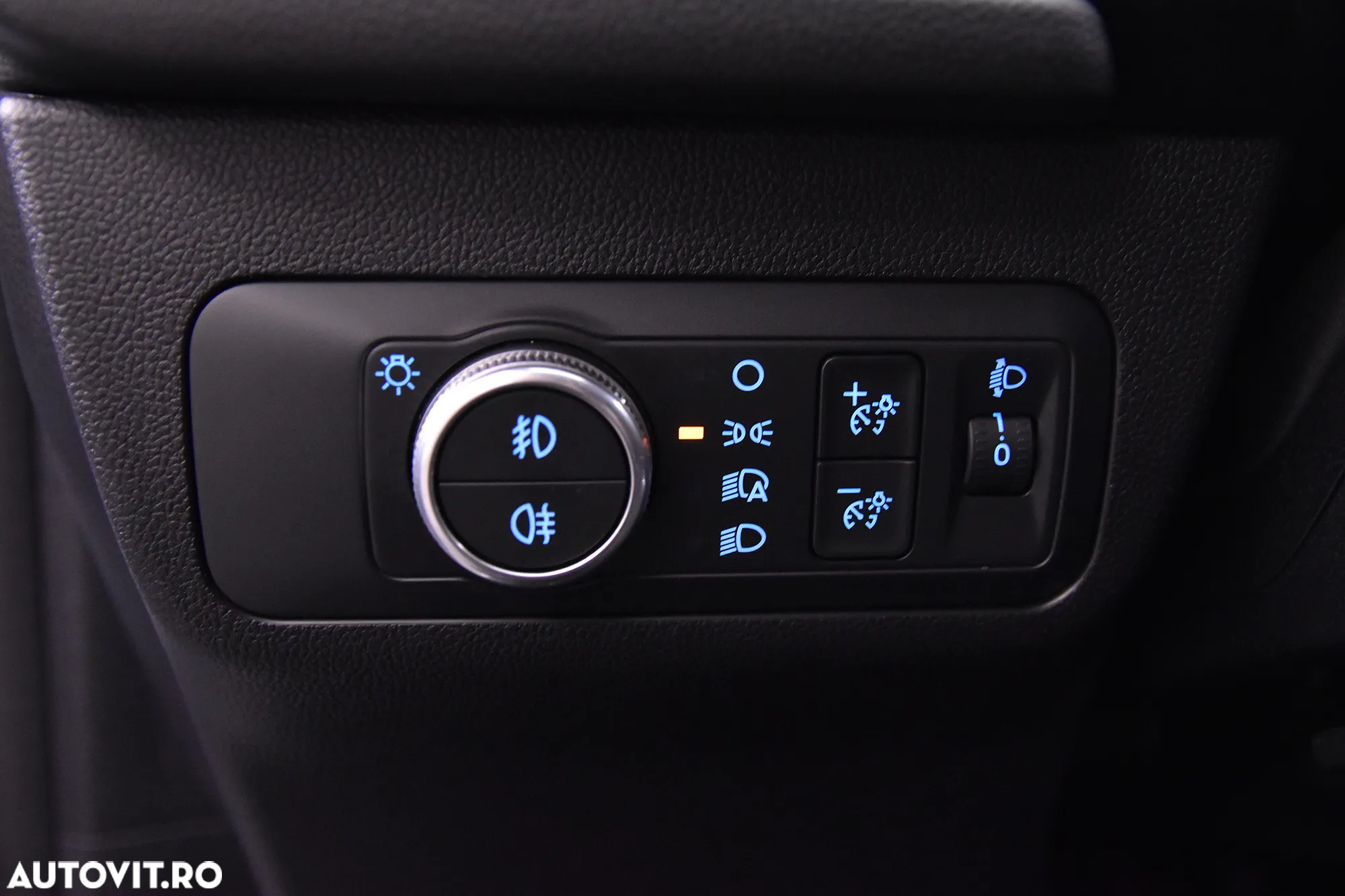 Ford Kuga - 15