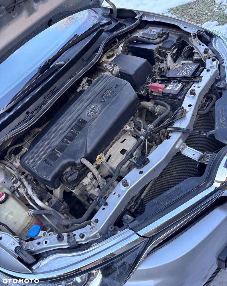 Toyota Auris 1.33 VVT-i Premium - 20
