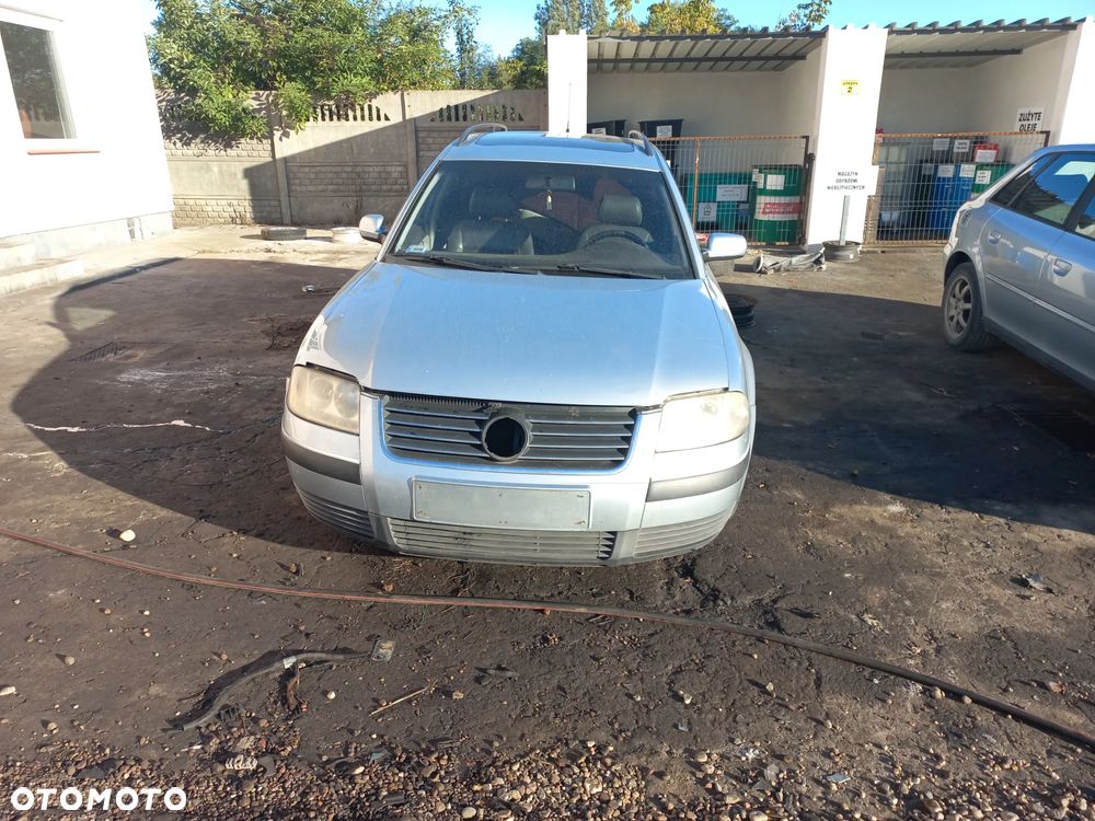 Vw Passat B5 lift 01r 2.0 benzyna Kombi  LB5S wszystkie części