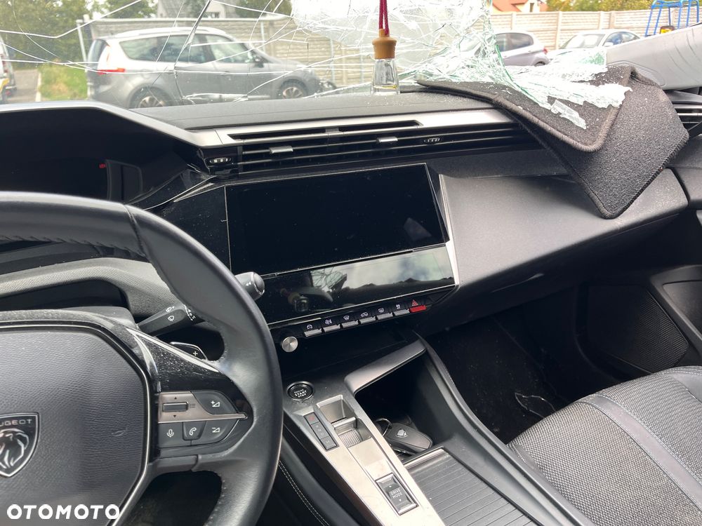 Peugeot 308 - 6