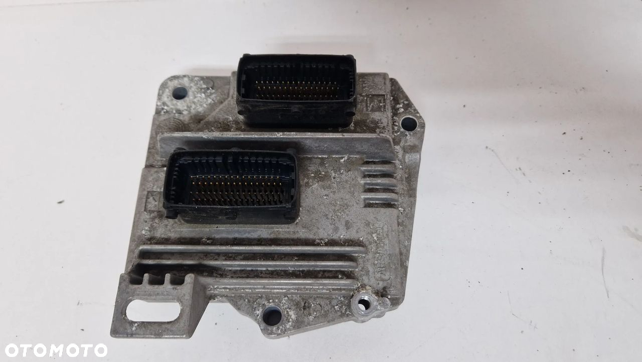 Opel sterownik silnika 12230740 - 2
