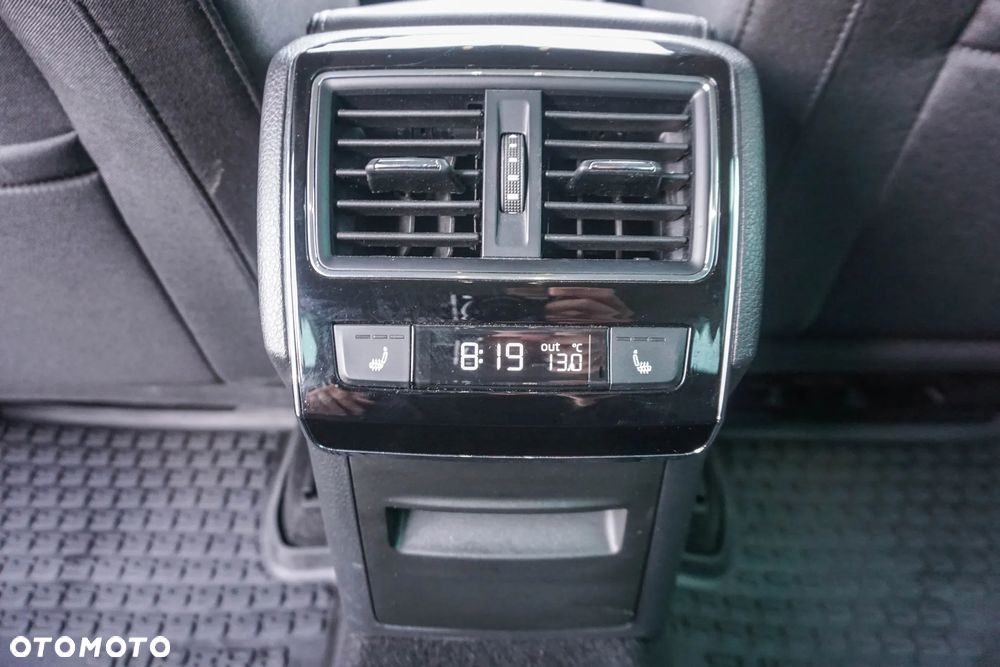 Skoda Superb 2.0 TSI Style DSG - 31
