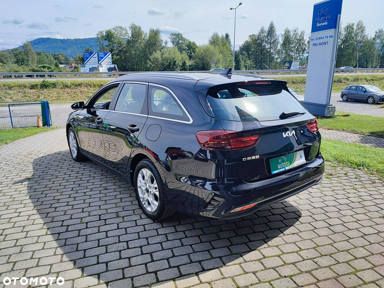 Kia Ceed - 4
