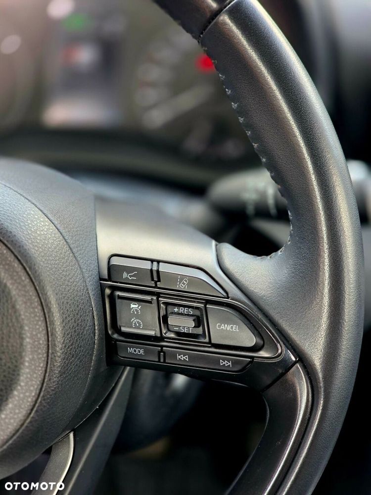 Toyota Yaris Hybrid 1.5 Comfort - 23