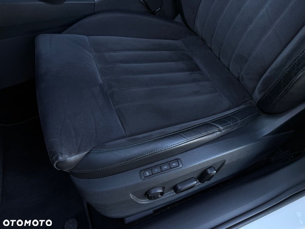 Skoda Superb 1.6 TDI Style DSG - 16