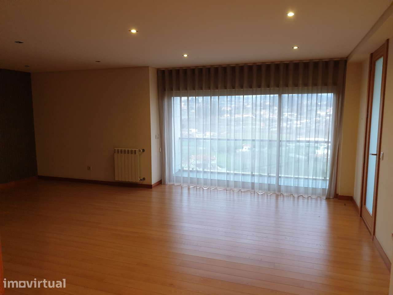 Apartamento T3 - Azurém - Grande imagem: 4/25