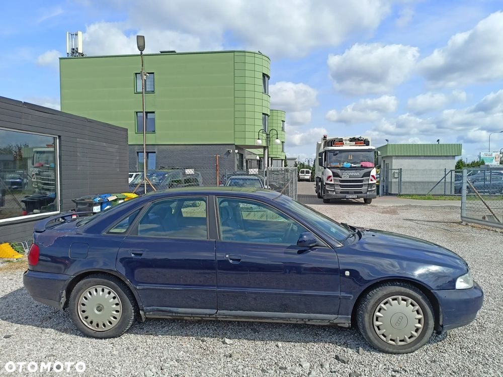 Audi A4 Limousine 1.9 TDI - 5