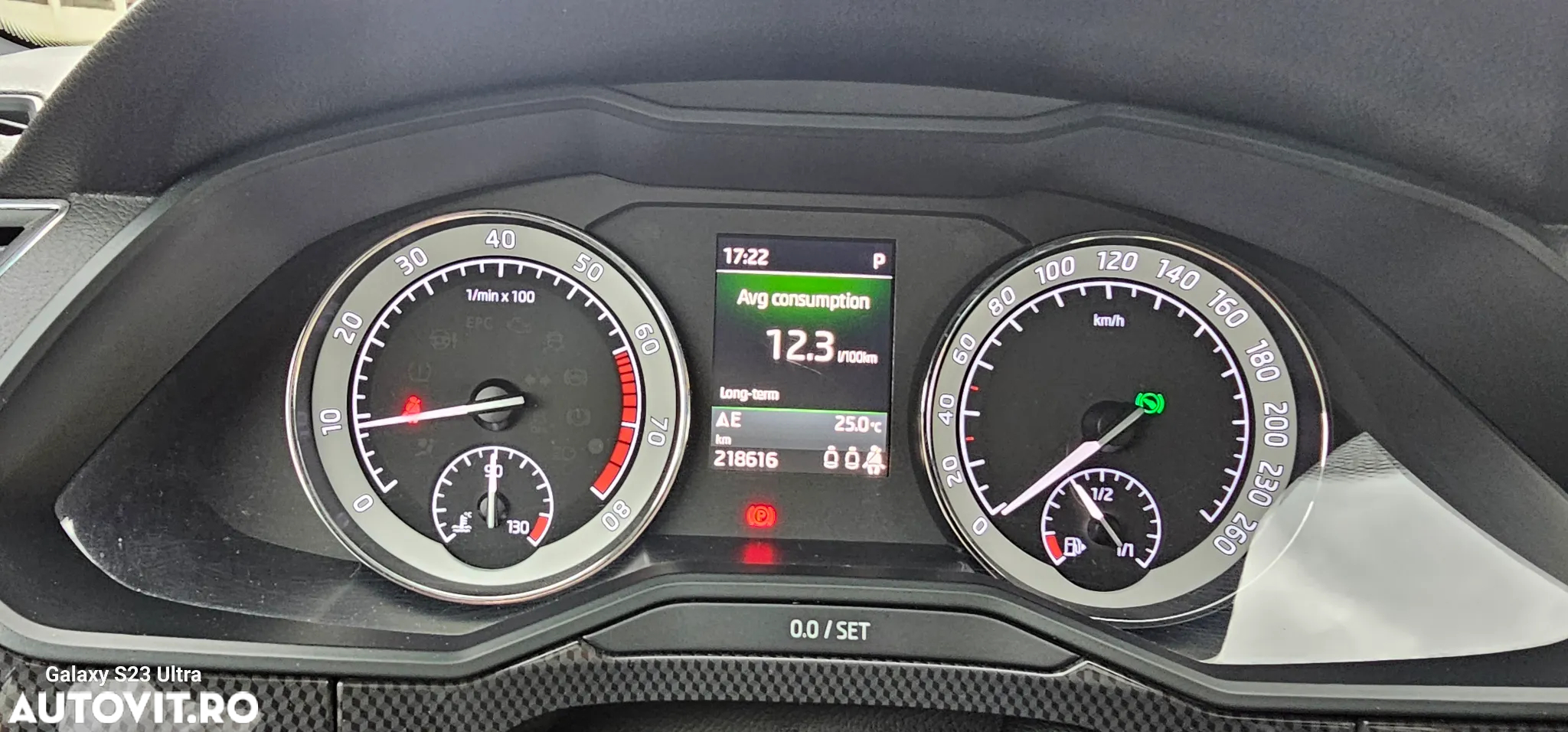 Skoda Superb 1.8 TSI DSG SportLine - 37
