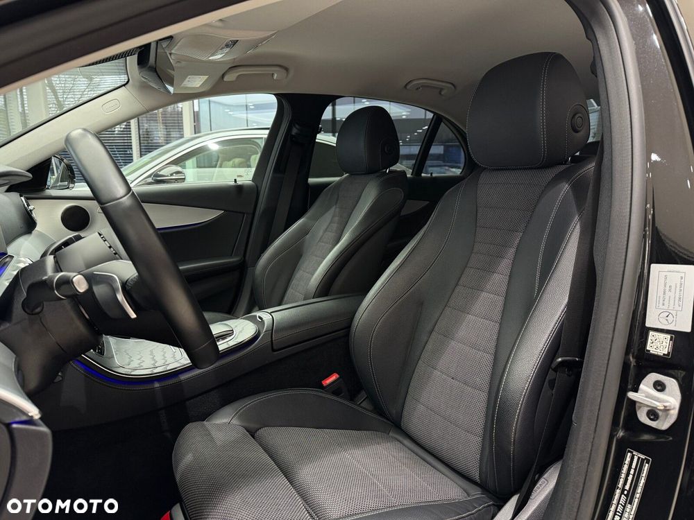 Mercedes-Benz Klasa E 220 d AMG/Avantgarde - 10